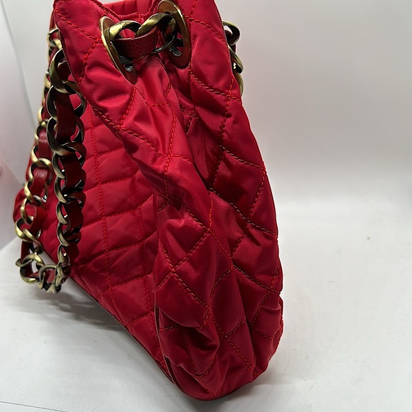 Moschino Fire Engine Red Quilted Bow Chain Handles Handbag Purse 🌺🌺 - Picture 5 of 8